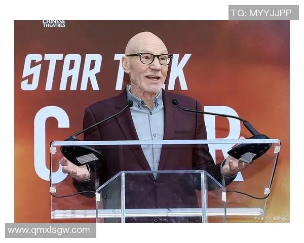 英国足球明星航母的荣耀与挑战：探寻传奇球员的成长之路与未来发展